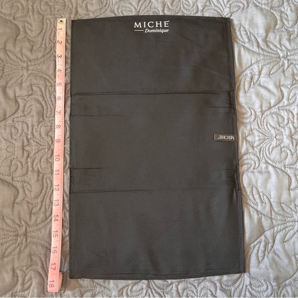 MICHE Shell “Dominique” Classic - RETIRED for the classic Miche base bags - Picture 2 of 5